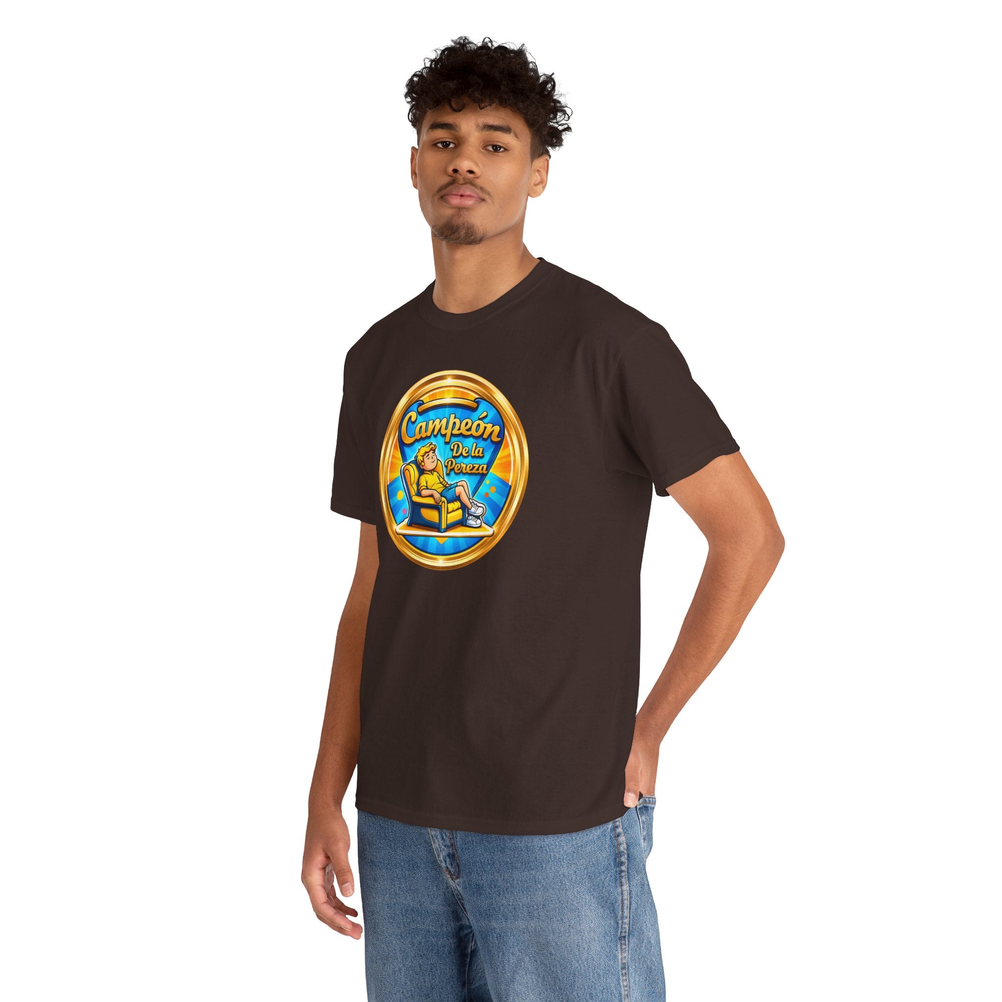"Campeón De La Pereza" Tee — Gold Badge Adventure T‑Shirt