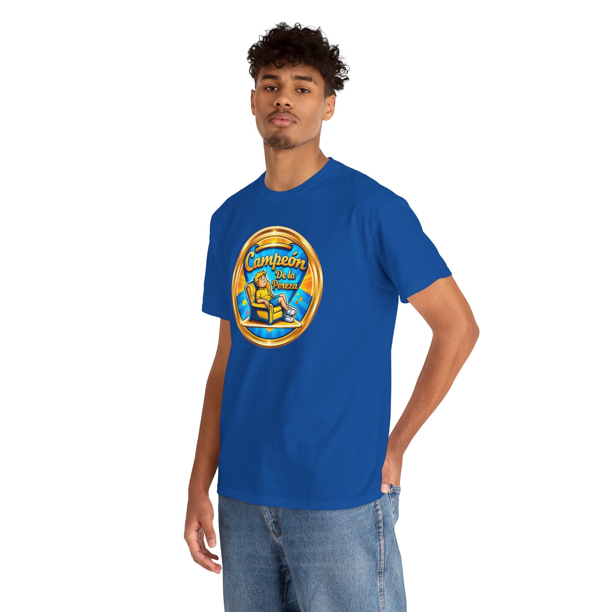 "Campeón De La Pereza" Tee — Gold Badge Adventure T‑Shirt