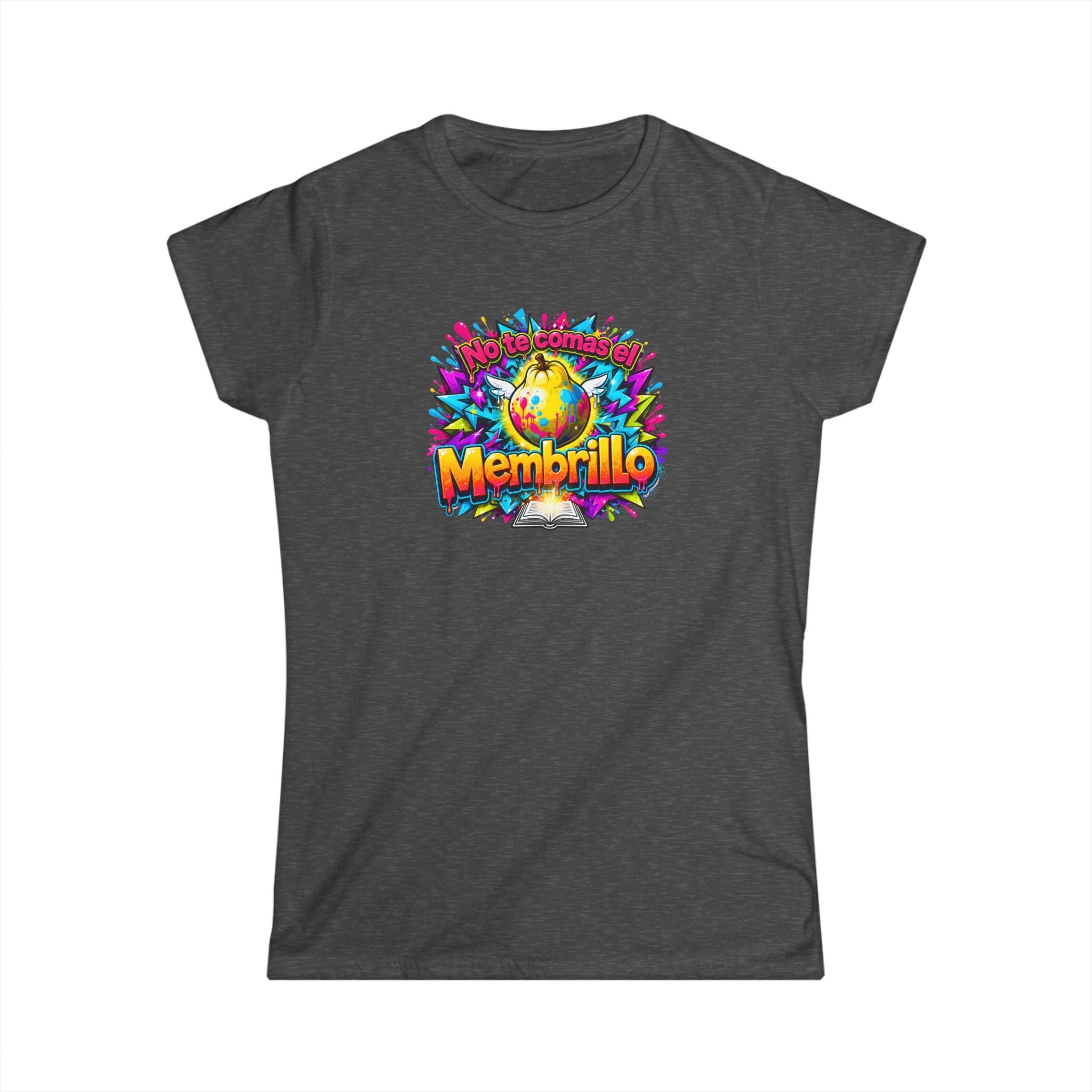 T-Shirt — Colorful "No Te Comas El Membrillo" Graphic Tee (Vibrant Fruit Art)
