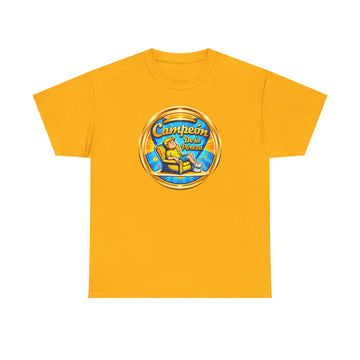 "Campeón De La Pereza" Tee — Gold Badge Adventure T‑Shirt
